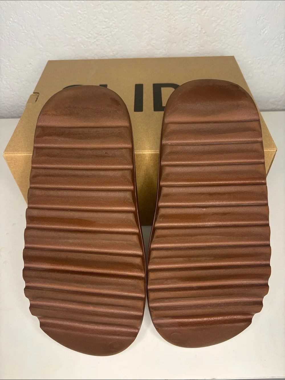 Yeezy yzy slide